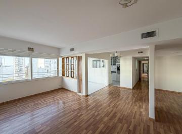 Departamento · 130m² · 5 Ambientes · 1 Cochera · Departamento de 3 Dorm. con Cochera y Vista Parcial Al Río
