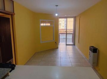 Departamento · 50m² · 4 Ambientes · Departamento - Centro