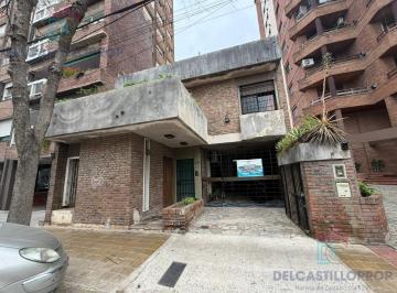 Casa · 144m² · 5 Ambientes · 1 Cochera · Inversión en San Fernando: Casa Principal Depto Independiente Al Frente
