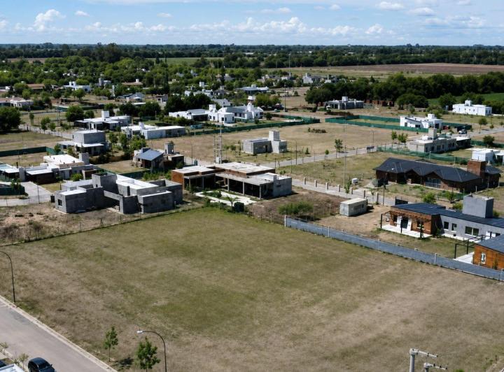 Terreno · 1350m²