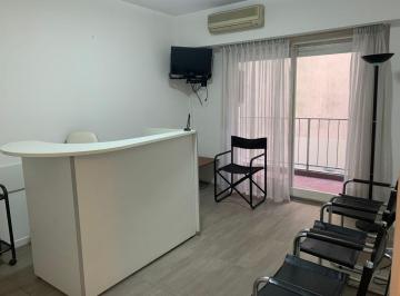 Consultorio de 2 ambientes, Recoleta · Alquiler Solo Para Consultorio Odontológico (Completo) 2 Amb Recoleta - Uriburu y Peña