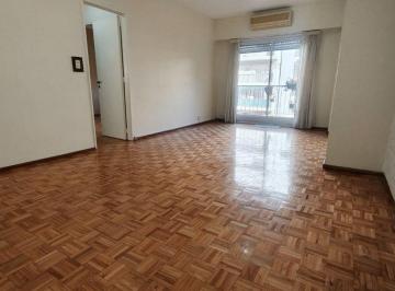 Departamento de 3 ambientes, Belgrano · 3 Ambientes en Alquiler | Muy Luminoso | Balcón Corrido | a m de Av Cabildo