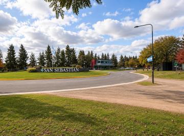 Terreno · 882m² · Lote / Terreno en Venta - 882 m² - Vista a La Laguna - San Sebastián, Loma Verde, Pilar