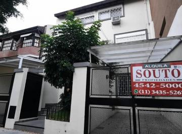 PH · 128m² · 3 Ambientes · 1 Cochera · Triplex 151 m². 3 Plantas. 3 Baños. Cochera 4.9 X 2.5