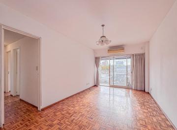 Departamento · 65m² · 4 Ambientes · Departamento en Monserrat - 4 Ambientes - Frente Balcon