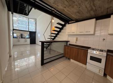 PH de 2 ambientes, Colegiales · Excelente PH Tipo Loft en Colegiales Sin Expensas.