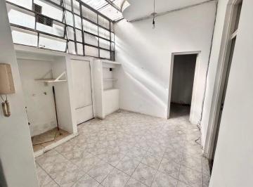 PH · 52m² · 3 Ambientes · Venta PH 3amb - Patio - Buena Ubicación - V. Urquiza