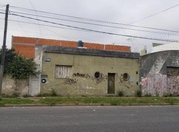 Bodega-Galpón · 300m² · Galpon en Venta Av Debenedetti 2900 Dock Sud