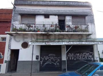 Departamento · 169m² · 4 Ambientes · 4 Cocheras · Venta en Bloque de Local Comercial y Departamento