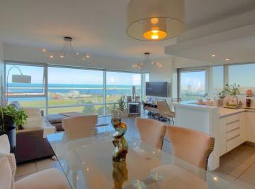 Departamento · 107m² · 3 Ambientes · 2 Cocheras · Venta Depto 3 Amb Primera Linea Al Mar Dos Cochera - Golf Playa Grande