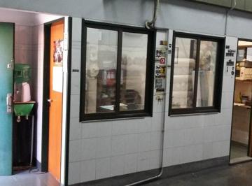"El depósito está ubicado en Cajarravilla 4723, en Floresta. El terreno total mi · Deposito con Entrada de Contenedor y Fuerza Motriz