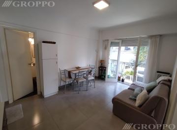 Departamento · 32m² · 2 Ambientes · 2 Ambientes en Plaza Colón - Balcón a La Calle