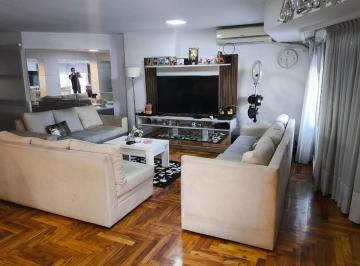 Departamento · 190ha · 5 Ambientes · 2 Cocheras · B° Nueva Cordoba - 3 Dorm. - 4 Baños. / Consultas Al