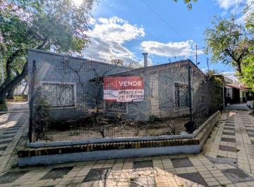 Casa de 7 ambientes, Guaymallén · Suarez & Ortega Inmobiliaria Vende Casa en Calle Bermejo 2506 Esquina Tucumana m de Costanera