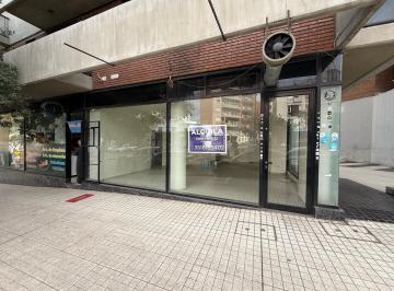 Local comercial · 70m² · 2 Ambientes · Local en Nueva Córdoba Alquiler Sobre Ambrosio Olmos