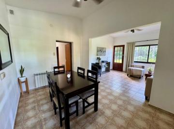 Casa · 287m² · 7 Ambientes · 2 Cocheras · Venta Casa 4 Dorm Pileta Villa Allende