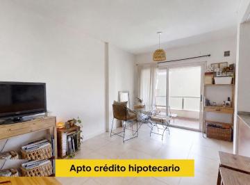 Departamento · 42m² · 2 Ambientes · Departamento Venta 2 Ambientes Al Contrafrente con Balcón. Excelente Estado.