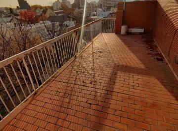 Departamento de 3 ambientes, Villa Devoto · Excelente Departamento 3 Ambientes con Balcón Aterrazado Al Frente