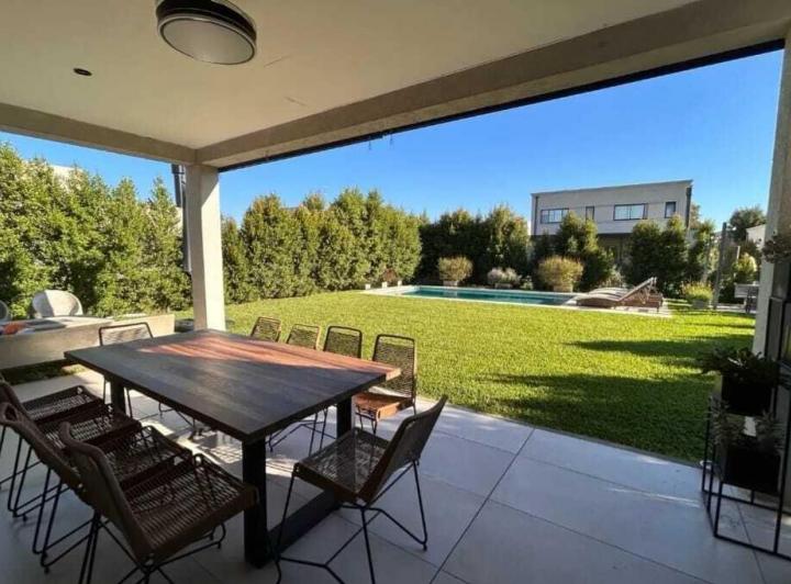 Casa en alquiler en Santo Tomas · 4 ambientes