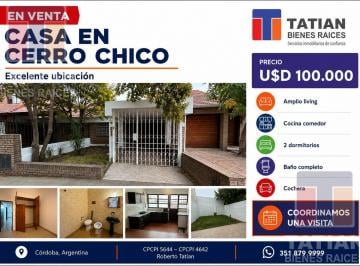 Casa · 120m² · 4 Ambientes · 1 Cochera · ¡Tu Refugio en Cerro Chico! Sólida Casa de 2 Dorm. con Amplio Patio y Cochera