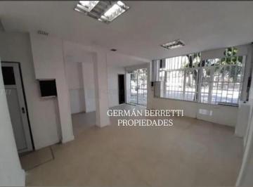 Local comercial · 90m² · Local en Alquiler en Flores, Capital Federal, Buenos Aires