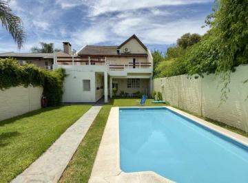 Casa · 300m² · 5 Ambientes · 2 Cocheras · Venta Casa 6 Amb Don Torcuato Jardin y Pileta