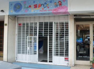 Local comercial , Villa Crespo · Local de 3 X 11 - Zona de Oulet