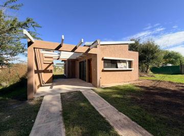 Casa · 115m² · 4 Ambientes · 2 Cocheras · Venta Casa a Estrenar Rio Ceballos Cba Apto Cred