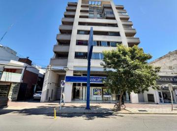 Departamento · 52m² · 4 Ambientes · 1 Cochera · Departamento con Cochera en Venta