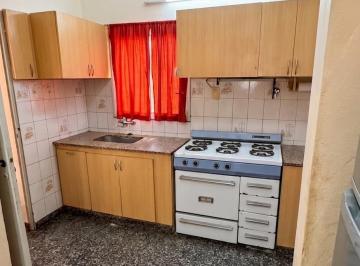 Casa · 300m² · 4 Ambientes · 2 Cocheras · Casa 2 Dorm Más Depto un Dorm