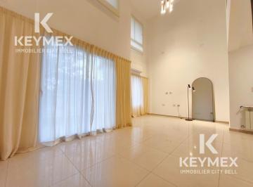 Departamento · 106m² · 3 Ambientes · 1 Cochera · Departamento de 2 Dorm. en Venta, La Plata