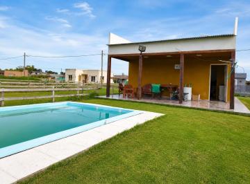 Casa · 36m² · 3 Ambientes · 1 Cochera · Casa con Pileta Gral Rodriguez