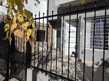 Casa · 135m² · 7 Ambientes · 1 Cochera · Venta Duplex 4 Dorm. - B° Altos del Limay, Neuquén