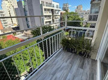 Departamento de 3 ambientes, Parque Centenario · Dpto 3 Ambientes C/ Balcón en Venta - Caballito