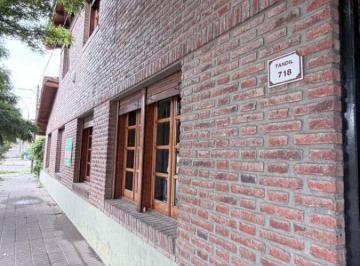 Casa de 5 ambientes, Bahía Blanca · Venta Casa de 3 Dormitorias en Barrio San Martin Bahia Blanca