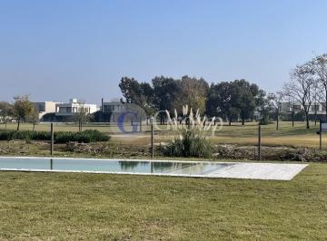 Casa · 200m² · 4 Ambientes · 2 Cocheras · Casa en Venta a La Cancha de Golf en El Cantón, Escobar