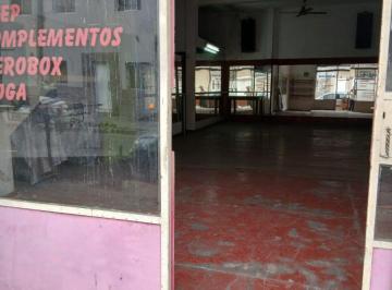 Local comercial , Tres de Febrero · Local Comercial de 66 m² en Alquiler en Ciudadela
