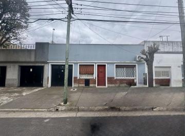 YAR-YA1-29141_2 · Casa 3 Ambientes. | Moreno 3713