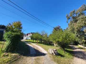 Casa de 5 ambientes, Agua de Oro · Casa con Pileta y Parque en Agua de Oro