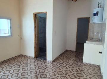 PH de 2 ambientes, Lomas de Zamora · Alquiler PH Interno - 2 Ambientes