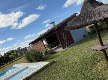 Casa · 500m² · 1 Ambiente · Quincho y Piscina en Nuevo Pueblo Belgrano