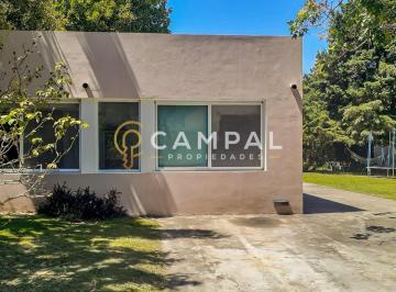 Casa · 98m² · 4 Ambientes · 1 Cochera · Casa en Venta Ubicado en Banco Provincia, Moreno, G. B. a. Zona Oeste