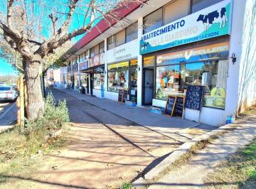 frente · Villa Giardino Complejo de Locales en Calle San Martin