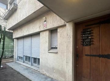 Casa de 8 ambientes, Córdoba · Casa en Alquiler en Pleno Centro de Córdoba | 4 Dorm. | Garaje + Terraza