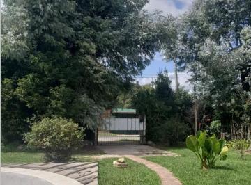 Casa de 4 ambientes, Berazategui · Alquiler de Casa Quinta Sobre 4 Lotes, 1.312 m² con Pileta