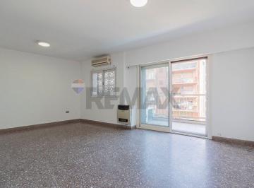 Departamento · 79m² · 4 Ambientes · 1 Cochera · Departamento 3 Amb + Dep con Balcon en Caballito