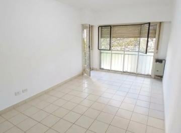 Departamento · 85m² · 6 Ambientes · Departamento en Alquiler - 3 Dorm. 1 Baño - 85 m - La Plata