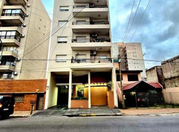 Departamento de 3 ambientes, Lanús · Departamento de 3 Ambientes con Cochera en Venta en Lanús Este