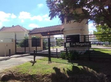 Casa · 90m² · 3 Ambientes · 2 Cocheras · Panamericana Ramal Pilar, Km 54.5