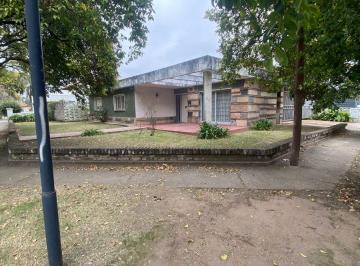 Casa de 5 ambientes, Córdoba · Casa en Alquiler Zona Norte Granja de Funes